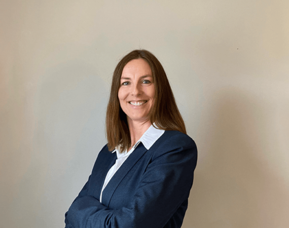 Andrea Knauber